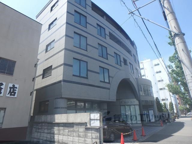 スクリーン3233の外観画像