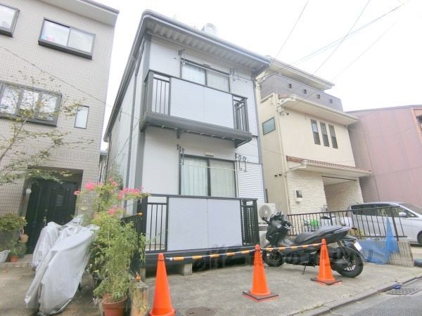 どんぐりハウスの外観画像