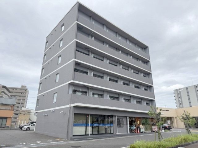 グランノーヴァの外観画像