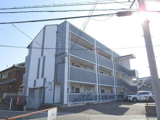 ヴィラコート貴生川の外観画像