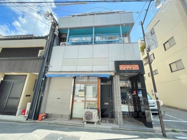 ロイヤルテラス佳欧留の外観画像