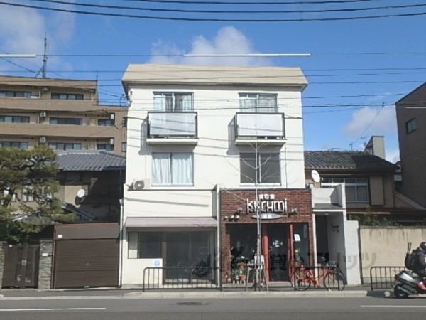レディースハイツ西ノ京の外観画像