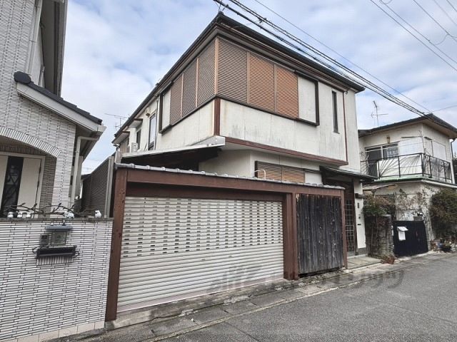 嵯峨新宮町68-7貸家の外観画像