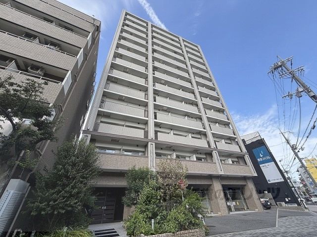 クローバー・レジデンス川西の外観画像