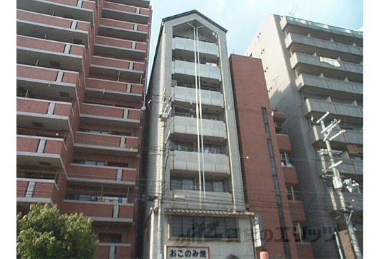 シャンボール今出川の外観画像