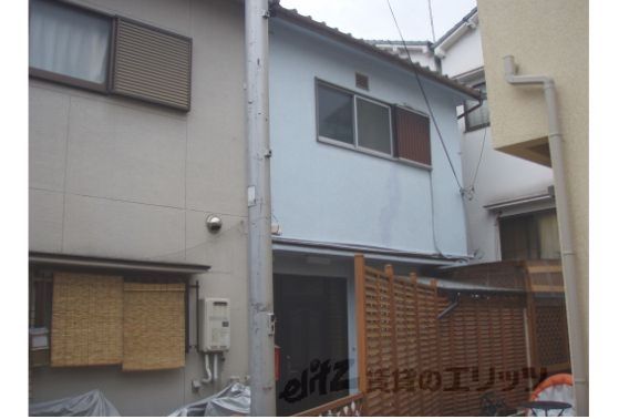 下中町貸家(下中町643貸家)の外観画像