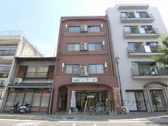 青木マンションの外観画像