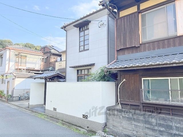 吉田本町洋風外観京町家の外観画像