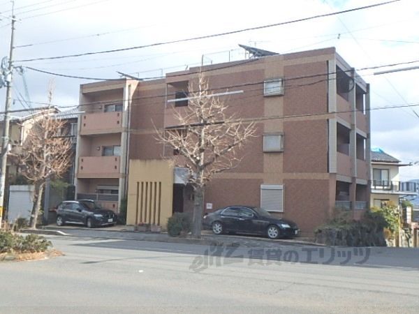 ALBERI FIORITIの外観画像