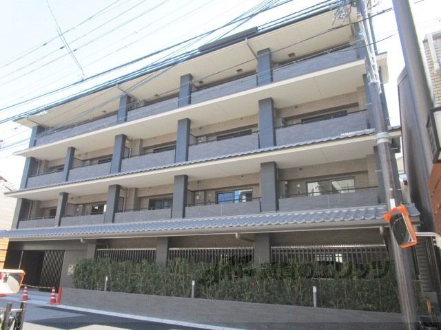 リーガル京都二条城前の外観画像
