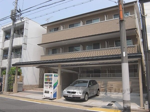 カーサ成逸の外観画像
