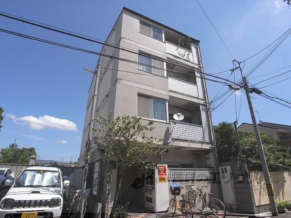 グリーンヒル鞍馬口の外観画像