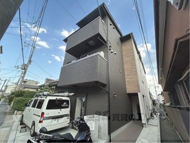 プルミエール鹿王院の外観画像