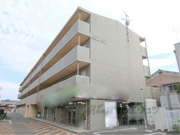 リファインドパレスの外観画像