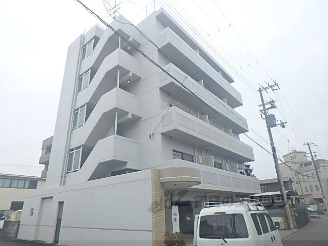 エスポワール里西の外観画像