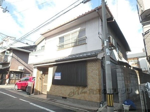 西ノ京平町160貸家の外観画像