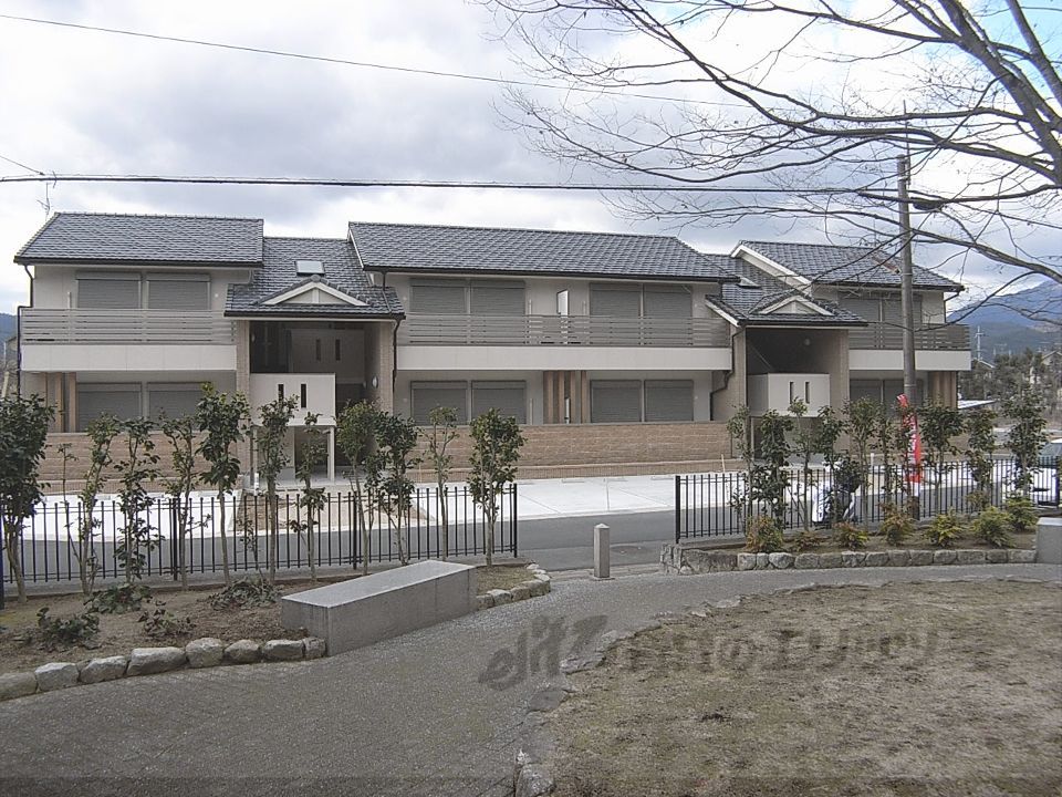 山越FLORA GARDENの外観画像
