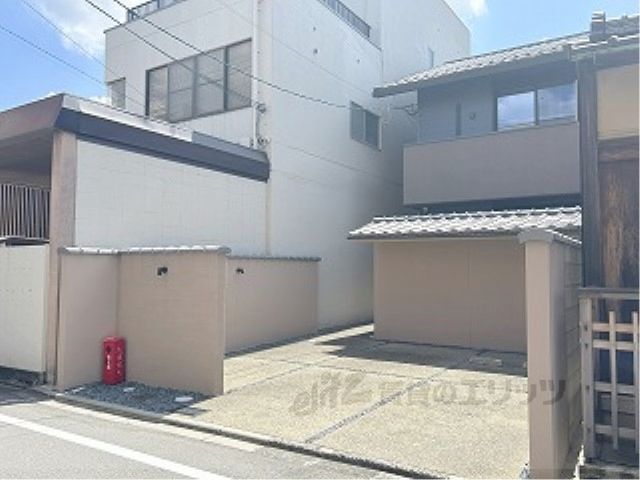 TERRACE HOUSE OKUMURAの外観画像