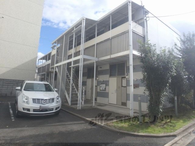 レオパレス新大宮の外観画像