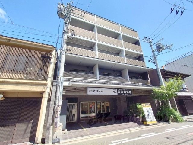 フォース二条城東の外観画像