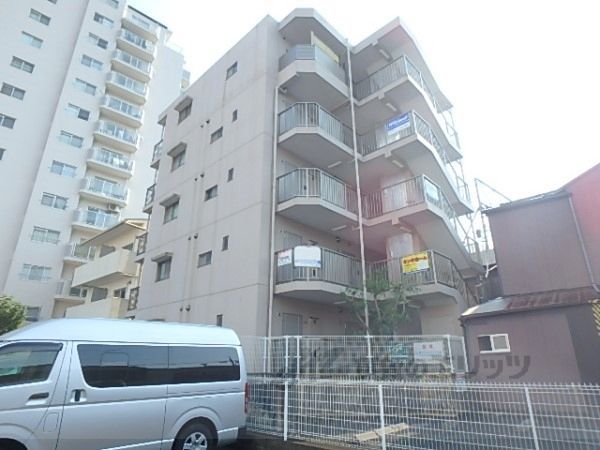 ハウスオウミ長等の外観画像