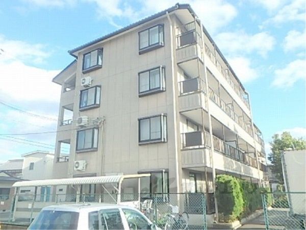 アパートメント178の外観画像