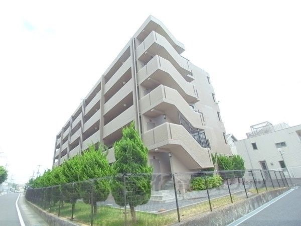 フレッチェⅡの外観画像