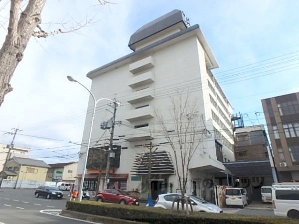 クエスト御池の外観画像