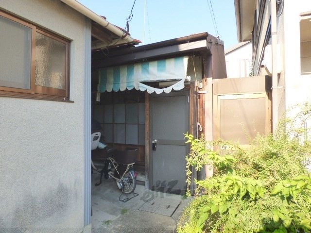 相国寺門前町637貸家の外観画像