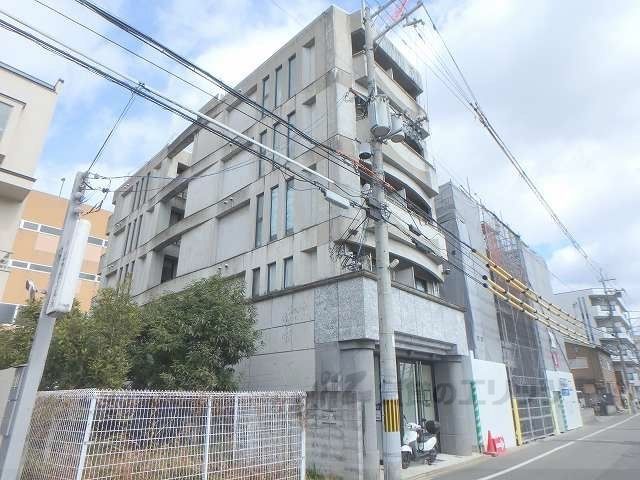 プランニングバンクビル西院の外観画像