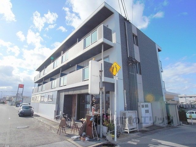 キャトルセゾンの外観画像