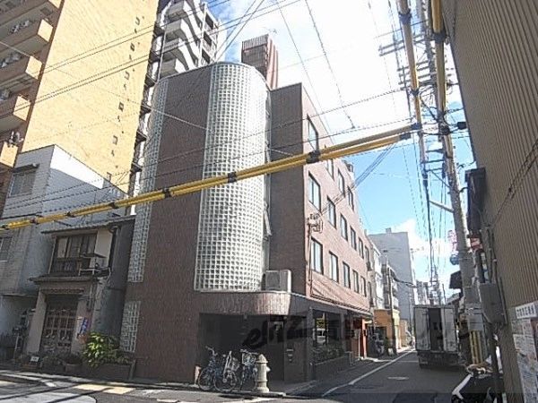 テソロナガノの外観画像