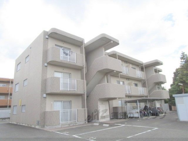 ヒューマンハイム貴生川の外観画像