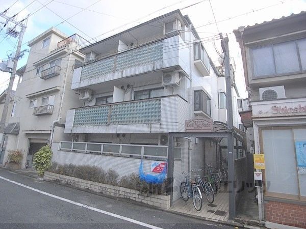 ベルヴィナダの外観画像