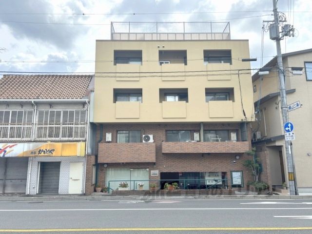 岡崎ミントビルの外観画像