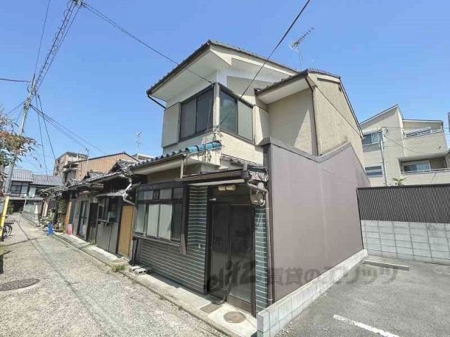 西七条南東野町102-4貸家の外観画像