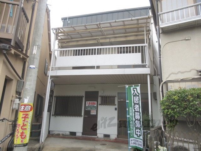 太秦面影町20-24貸家の外観画像