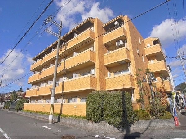 ラ・シャンブルの外観画像
