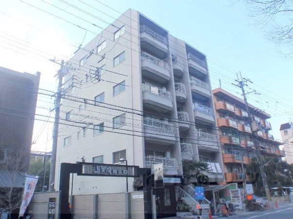 葵マンションの外観画像
