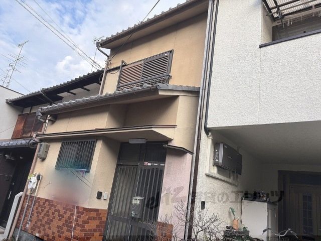 嵯峨折戸町14-10貸家の外観画像