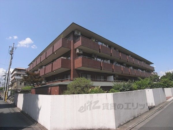 ライオンズマンション京都烏丸の外観画像