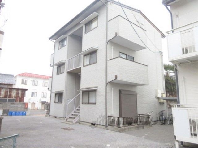 ステージハウスパンセⅡの外観画像
