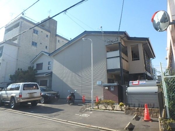 レオパレスシュンの外観画像