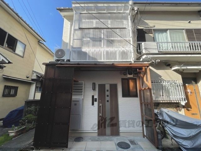 西ノ京聚楽廻中町48-10貸家の外観画像