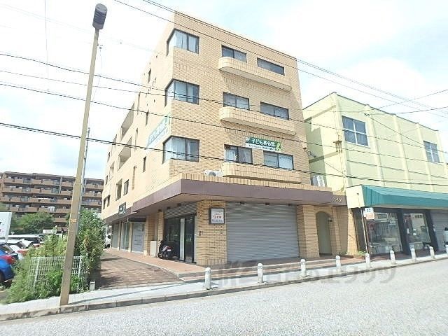 伸栄ハイツの外観画像