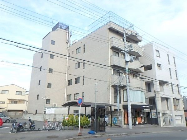 プランニングバンクビル梅津の外観画像