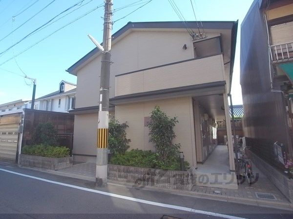 レオパレス京都鞍馬口の外観画像