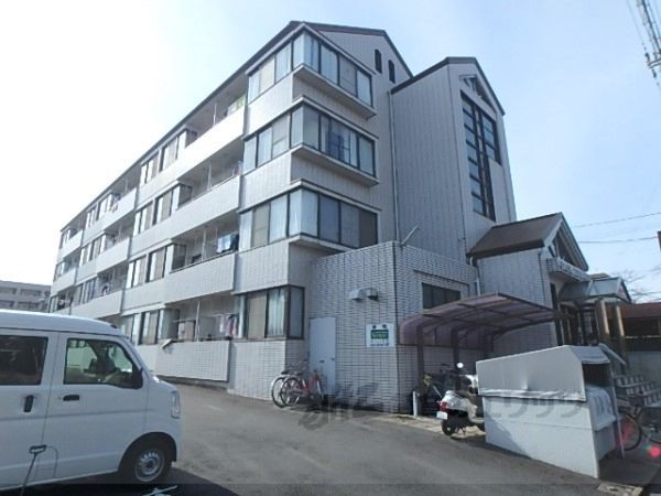 オザサライブコープの外観画像