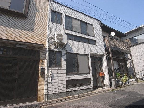 挽木町542-4貸家の外観画像