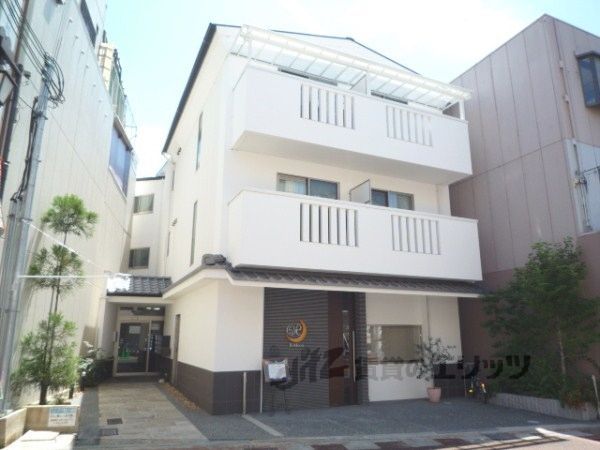 フォルムタテクラの外観画像